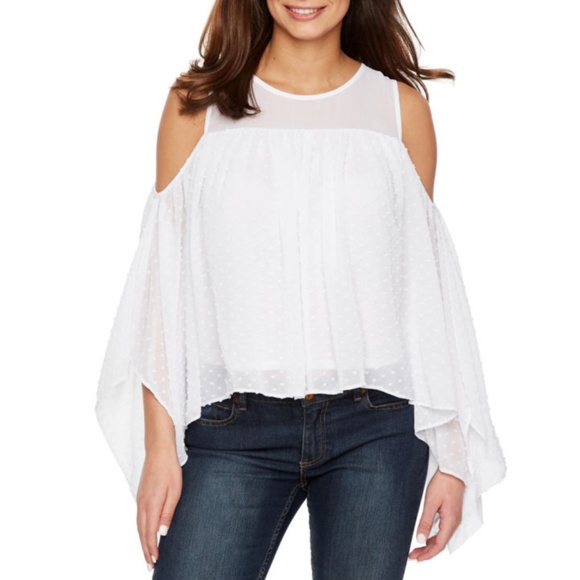 Bold Elements Tops - Chiffon off shoulder blouse NWOT